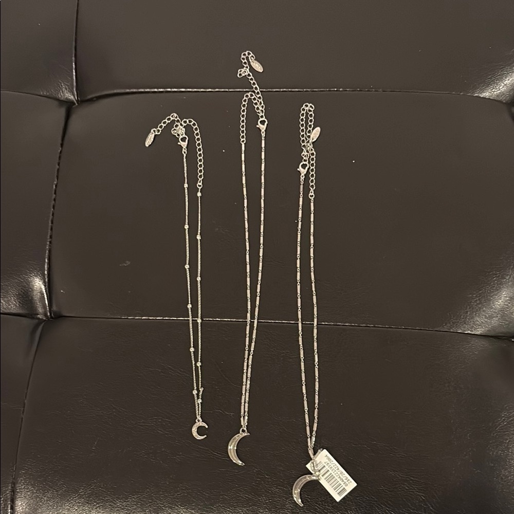 Silver Moon and necklace set Ettika